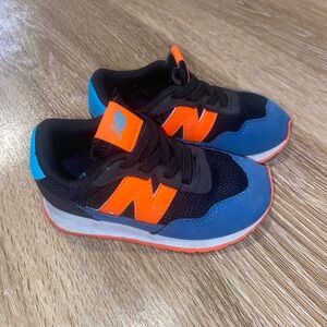 New balance toddler boy shoes size 8c